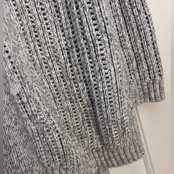 GAP Thick Knit Grey Cardigan size S Small - Picture 3 of 7